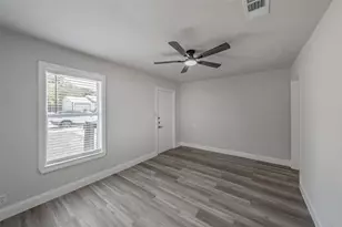1700 Andrew Ave, Fort Worth, TX 76105 - Photo 11