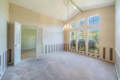 529 Winston Street, Grand Prairie, TX 75052 - Photo 9