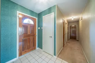 529 Winston St, Grand Prairie, TX 75052 - Photo 19
