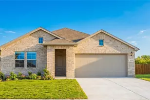 4177 Crooked Bnd Dr, Fort Worth, TX 76036 - Photo 1