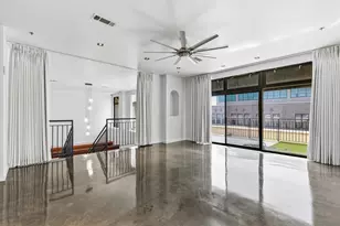509 Elm St, Dallas, TX 75202 - Photo 11