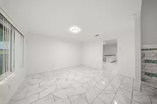 4952 Hollow Ridge Rd, Dallas, TX 75227 - Photo 11
