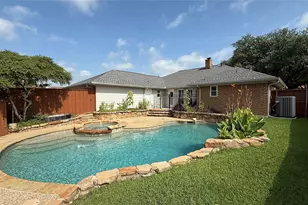 2210 Ridgewood, Carrollton, TX 75006 - Photo 19