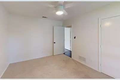 2210 Ridgewood, Carrollton, TX 75006 - Photo 13