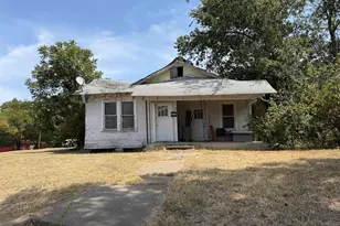 503 Abbott, Hillsboro, TX 76645 - Photo 1
