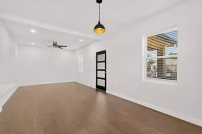 1100 S Brighton Avenue, Dallas, TX 75208 - Photo 3