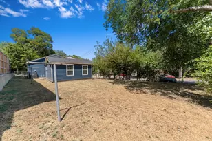 902 S Ewing Ave, Dallas, TX 75203 - Photo 39