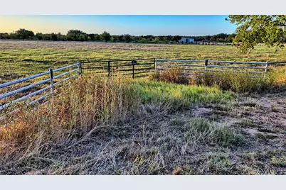 906 Rock Springs School Road, Nocona, TX 76255 - Photo 27