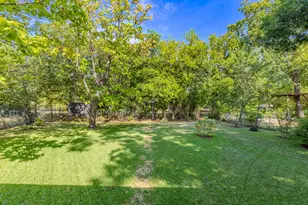 3821 Pine St, Greenville, TX 75401 - Photo 37