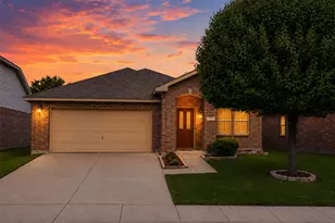 7652 Sienna Ridge Ln, Fort Worth, TX 76131 - Photo 1