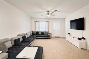 15304 Harkness Pass, Austin, TX 78725 - Photo 3