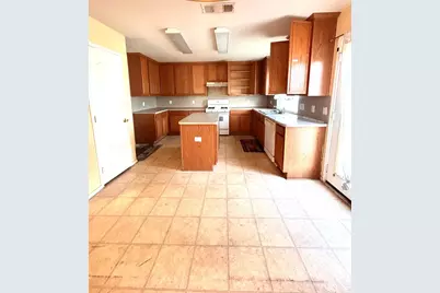 700 Gemstone Trail, Arlington, TX 76002 - Photo 5
