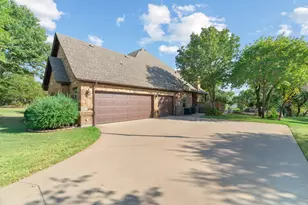 173 Oakwood Trail, Eastland, TX 76448 - Photo 5