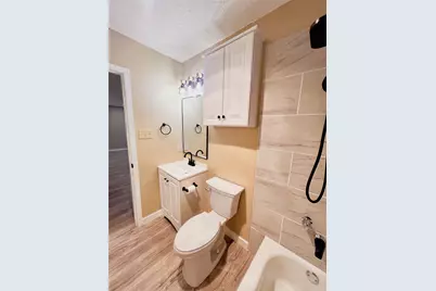 2213 E Biscayne Drive, Irving, TX 75060 - Photo 17