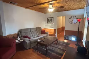 110 N Love Ave, Florence, TX 76527 - Photo 17