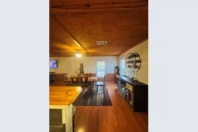 110 N Love Avenue, Florence, TX 76527 - Photo 15