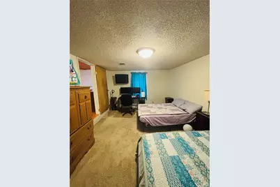 110 N Love Avenue, Florence, TX 76527 - Photo 27