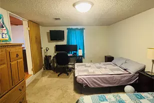 110 N Love Ave, Florence, TX 76527 - Photo 27