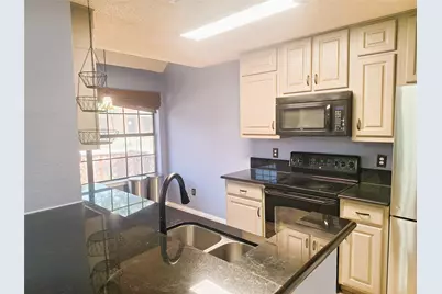 408 Santa Fe Trail #61, Irving, TX 75063 - Photo 7