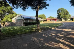 5220 Woodsboro Ln, Dallas, TX 75241 - Photo 3