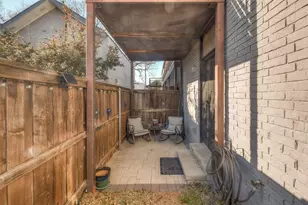 2722 Knight St, Dallas, TX 75219 - Photo 15