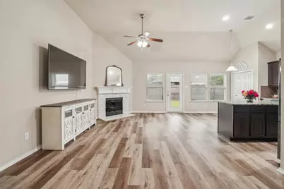 1400 Villa Paloma Boulevard, Little Elm, TX 75068 - Photo 5
