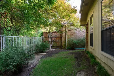 11904 Forest Lakes Lane, Dallas, TX 75230 - Photo 33
