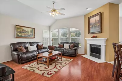 1537 Bosque Drive, Carrollton, TX 75010 - Photo 3