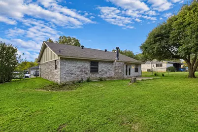 1008 Ivanhoe Street, Cleburne, TX 76033 - Photo 21
