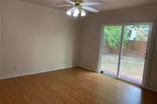 406 S Jefferson Street S, Irving, TX 75060 - Photo 17