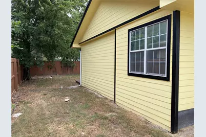 406 S Jefferson Street S, Irving, TX 75060 - Photo 25