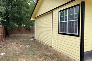 406 S Jefferson Street S, Irving, TX 75060 - Photo 25
