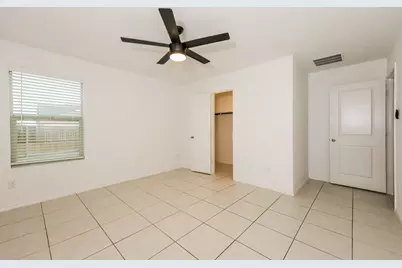 305 Dry Canyon Way, Fort Worth, TX 76052 - Photo 11