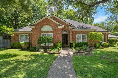 9604 Yellowstone Road, Waco, TX 76712 - Photo 1