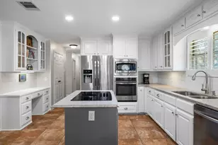 9604 Yellowstone Rd, Waco, TX 76712 - Photo 15