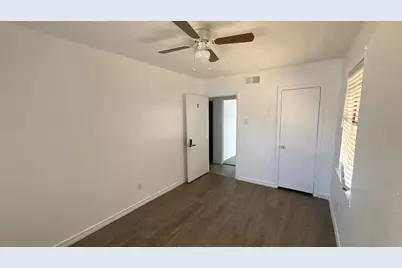 2005 Gorman Street, Dallas, TX 75223 - Photo 11