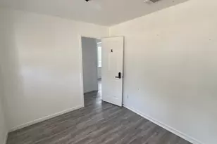 2005 Gorman St, Dallas, TX 75223 - Photo 5