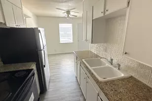 2005 Gorman St, Dallas, TX 75223 - Photo 15