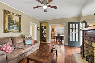 209 S Bond St, Whitewright, TX 75491 - Photo 13