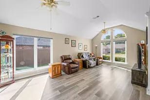8409 Golf Club Cir, Fort Worth, TX 76179 - Photo 7