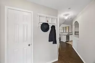 5351 Crimson Oaks Dr, Frisco, TX 75035 - Photo 3