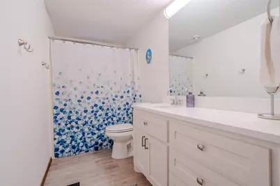 6371 Beacon Vista Circle, Granbury, TX 76049 - Photo 17