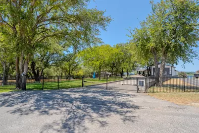 6371 Beacon Vista Circle, Granbury, TX 76049 - Photo 25