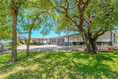 6371 Beacon Vista Circle, Granbury, TX 76049 - Photo 3