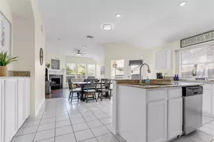 1438 Royal Oaks Dr, Frisco, TX 75036 - Photo 5