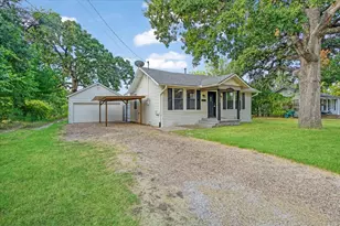 1310 W Laurel St, Sherman, TX 75092 - Photo 3