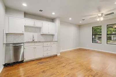 1310 W Laurel Street, Sherman, TX 75092 - Photo 11