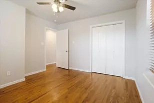 1310 W Laurel St, Sherman, TX 75092 - Photo 17