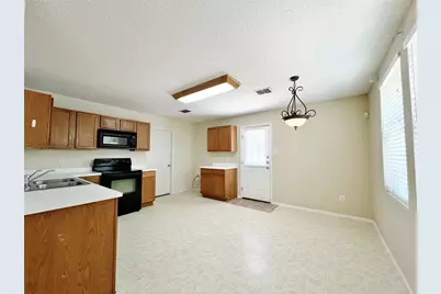 16556 Jasmine Springs Drive, Fort Worth, TX 76247 - Photo 5