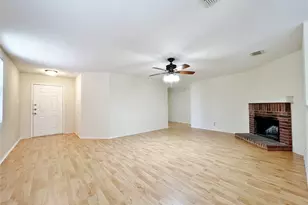 16556 Jasmine Springs Dr, Fort Worth, TX 76247 - Photo 3